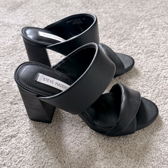 Steve Madden Teriann Square Heel Sandal - Picture 1 of 4